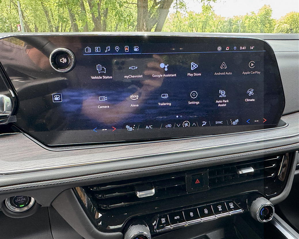 CHEVROLET ТАНОЕ LT Серый, рестайлинг 2025