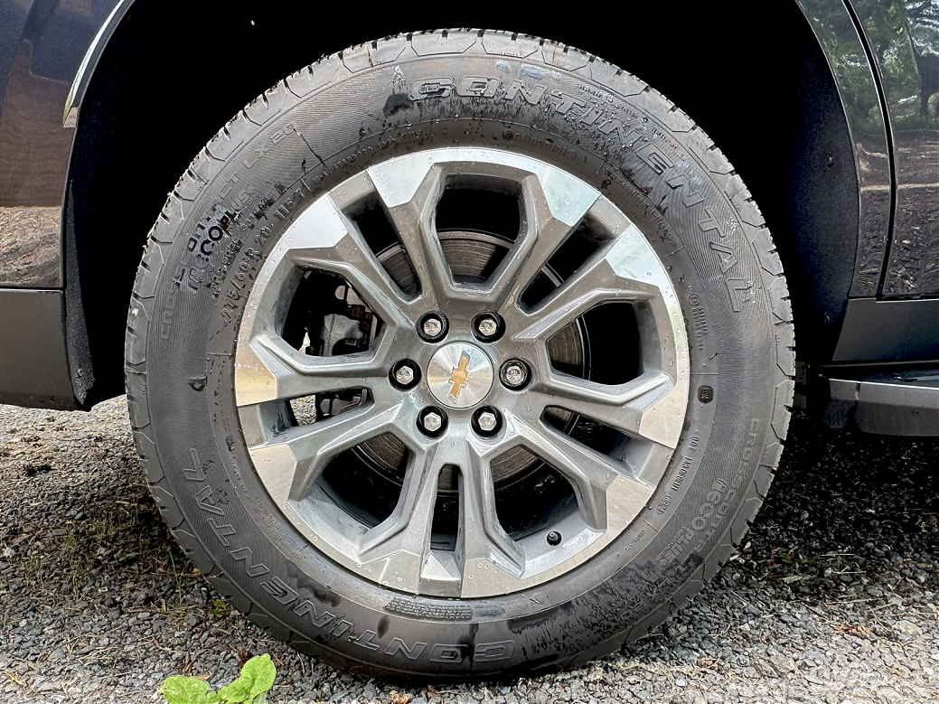 CHEVROLET ТАНОЕ LT Серый, рестайлинг 2025