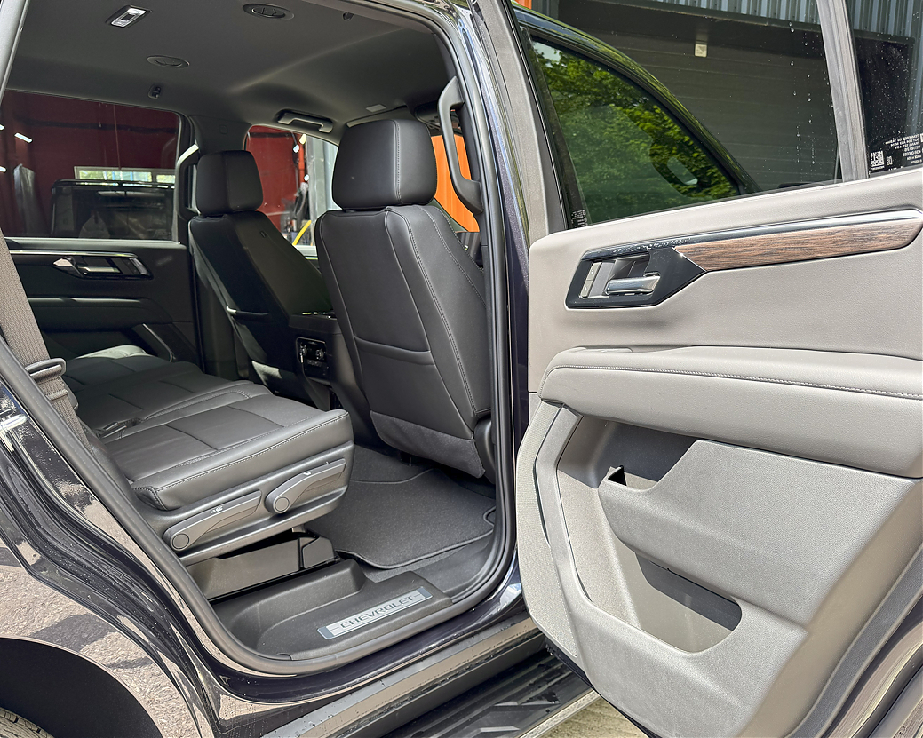 CHEVROLET ТАНОЕ LT Серый, рестайлинг 2025