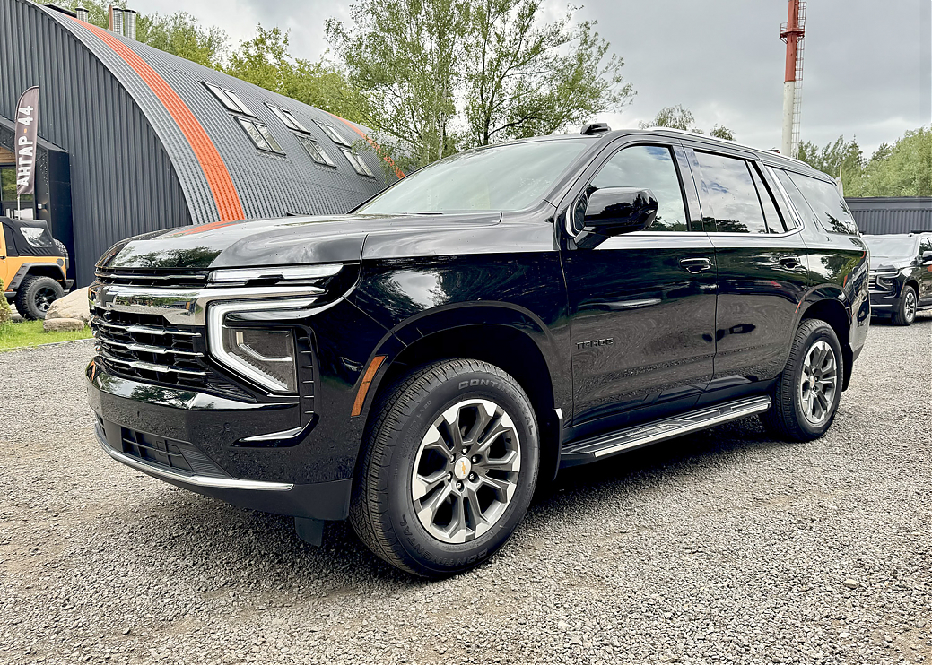 CHEVROLET ТАНОЕ LT Черный, рестайлинг 2025