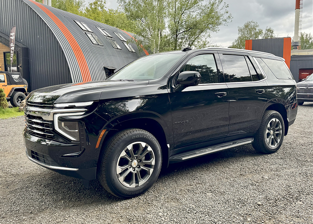 CHEVROLET ТАНОЕ LT Черный, рестайлинг 2025