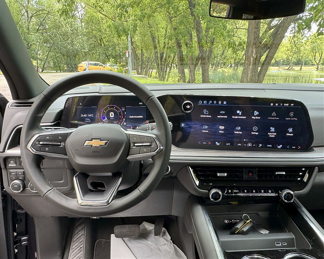 CHEVROLET ТАНОЕ LT Серый, рестайлинг 2025