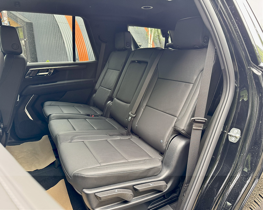 CHEVROLET ТАНОЕ LT Черный, рестайлинг 2025