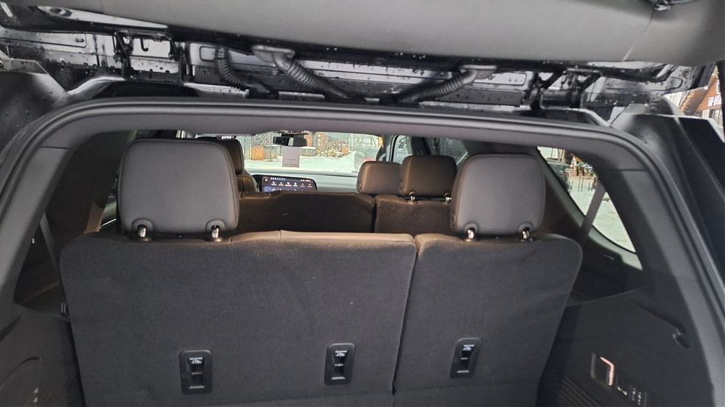 CHEVROLET ТАНОЕ LT Черный, рестайлинг 2025